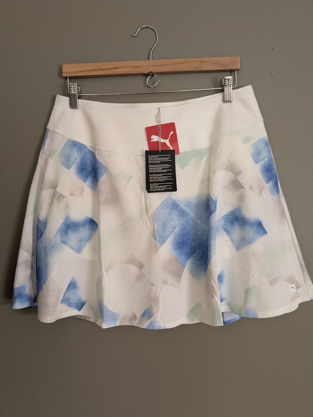 Puma Skirt NWT Size XL